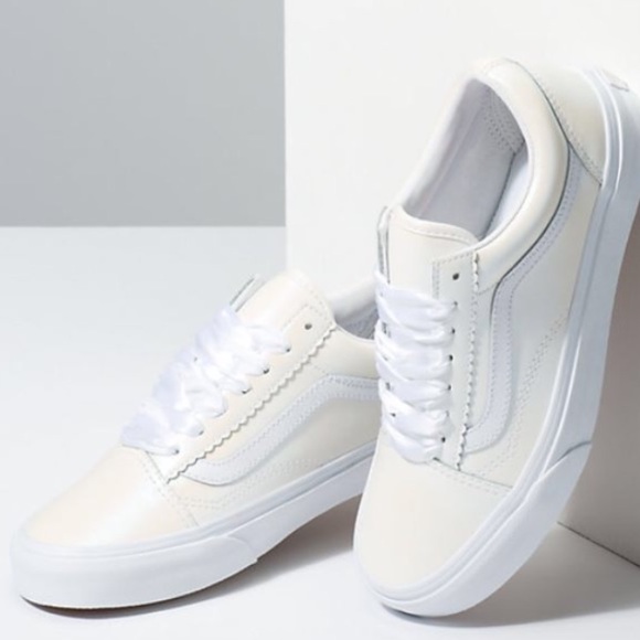 vans old skool pearl